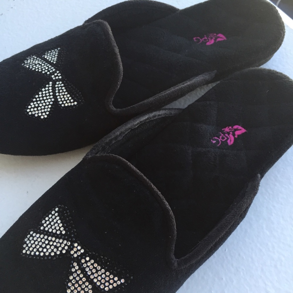 House slippers with bow, rubber bottoms